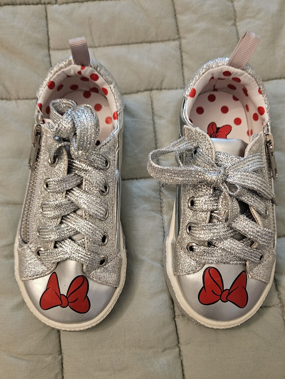 Disney Minnie Mouse Girls Toddler Shoes 9